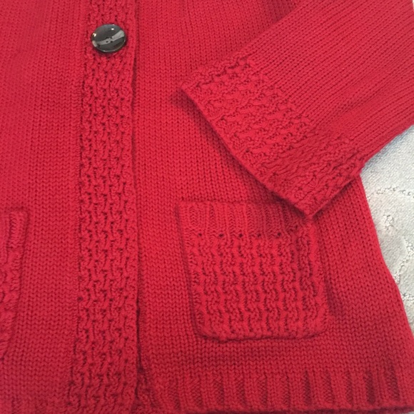 Soft True Red Sweater with bell sleeves - Picture 10 of 10